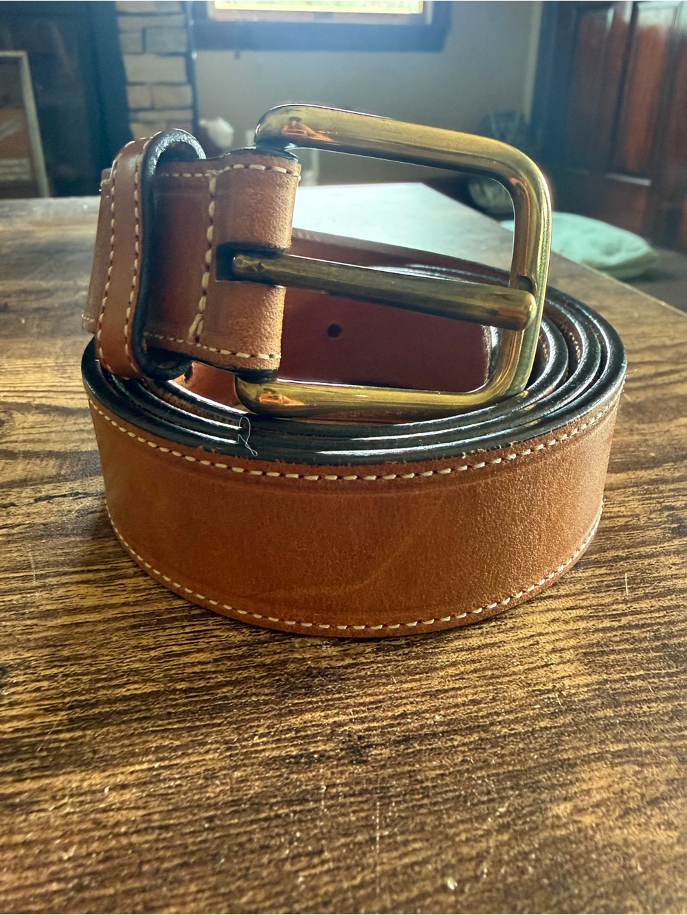 Source Unknown Brown Leather Men's Belt with Brass Buckle